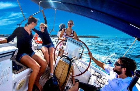 TE INVITAMOS A NAVEGAR !! - club de navegación club nautico alquiler de embarcaciones