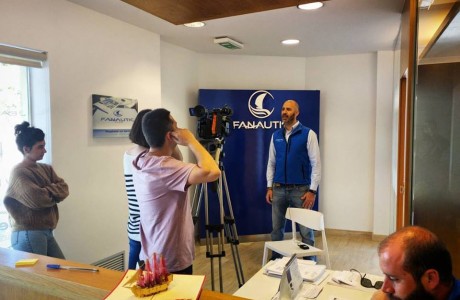 Reportaje de Fanautic Club en IB3 Televisió - club de navegación club nautico alquiler de embarcaciones