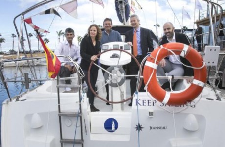 Fanautic Club ya se ha instalado en Las Palmas - club de navegación club nautico alquiler de embarcaciones